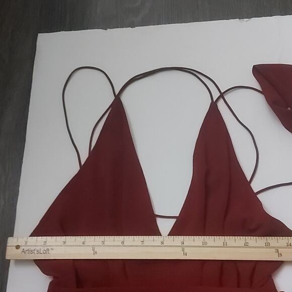 Luxxel Strapped Keyhole Front  Burgundy Wide Leg  Belted  Elastoc Jumpsuit M - Picture 6 of 13